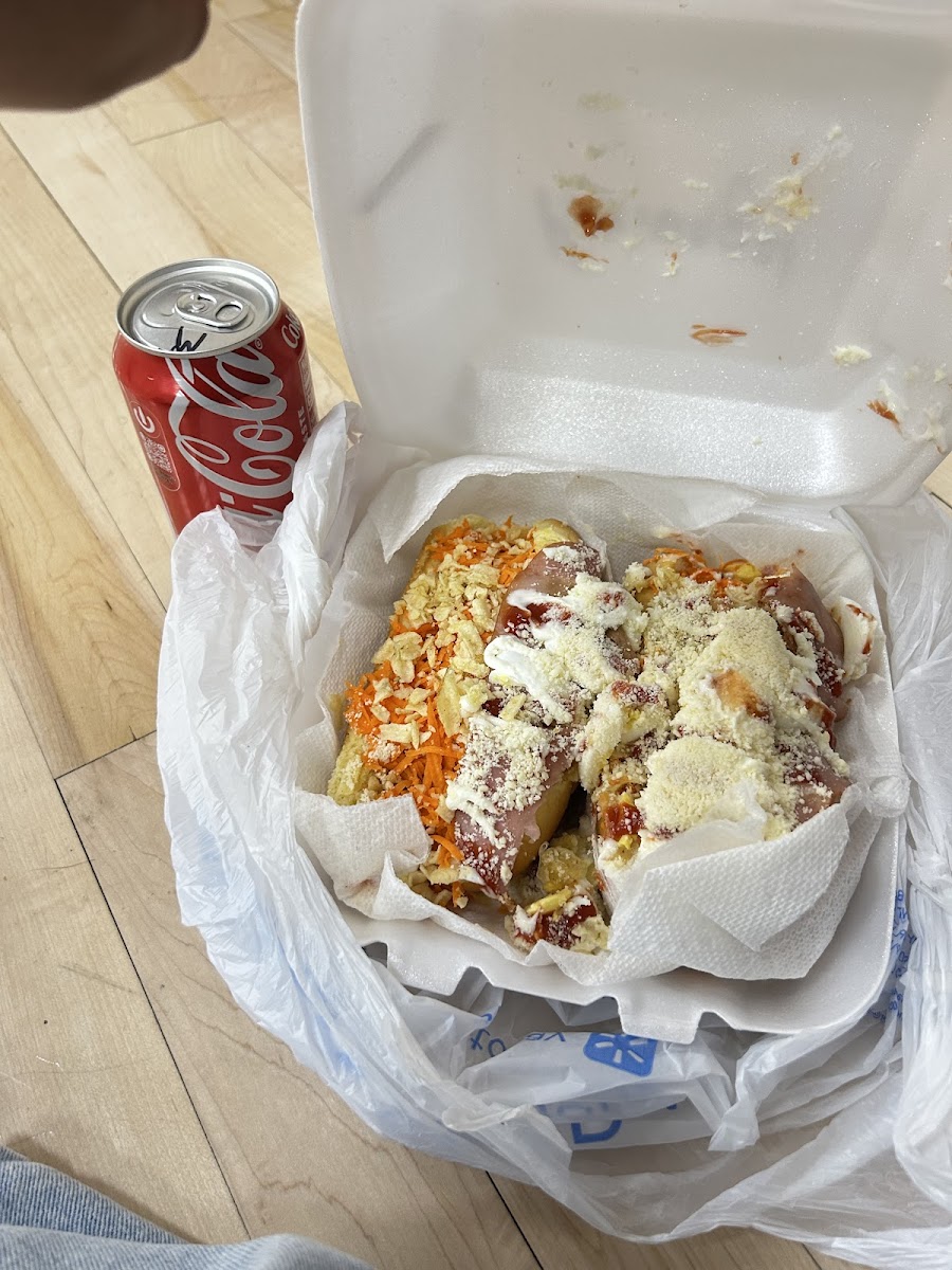 Marcos’ Dogs Venezuelan Food